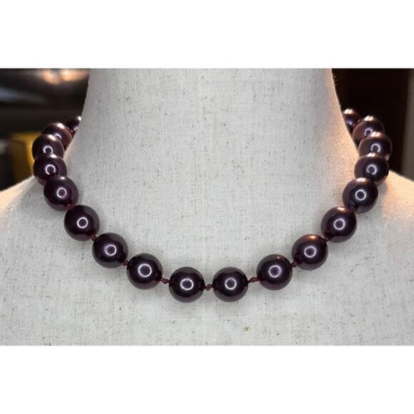 Vintage Carolee Burgundy Knotted Simulated Pearl Choker - Picture 1 of 7